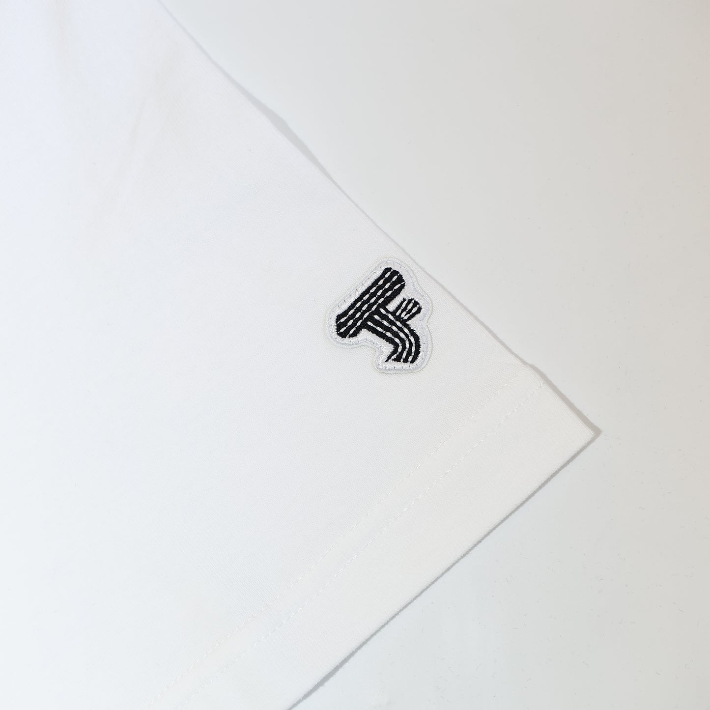 FDMTL FA25/TE15 SQUARE JACQUARD TEE WHITE
