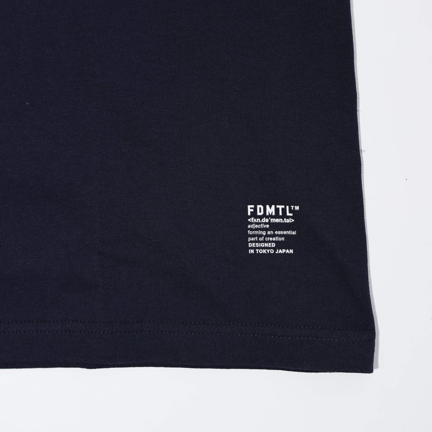 FDMTL FA25/TE15 SQUARE JACQUARD TEE NAVY