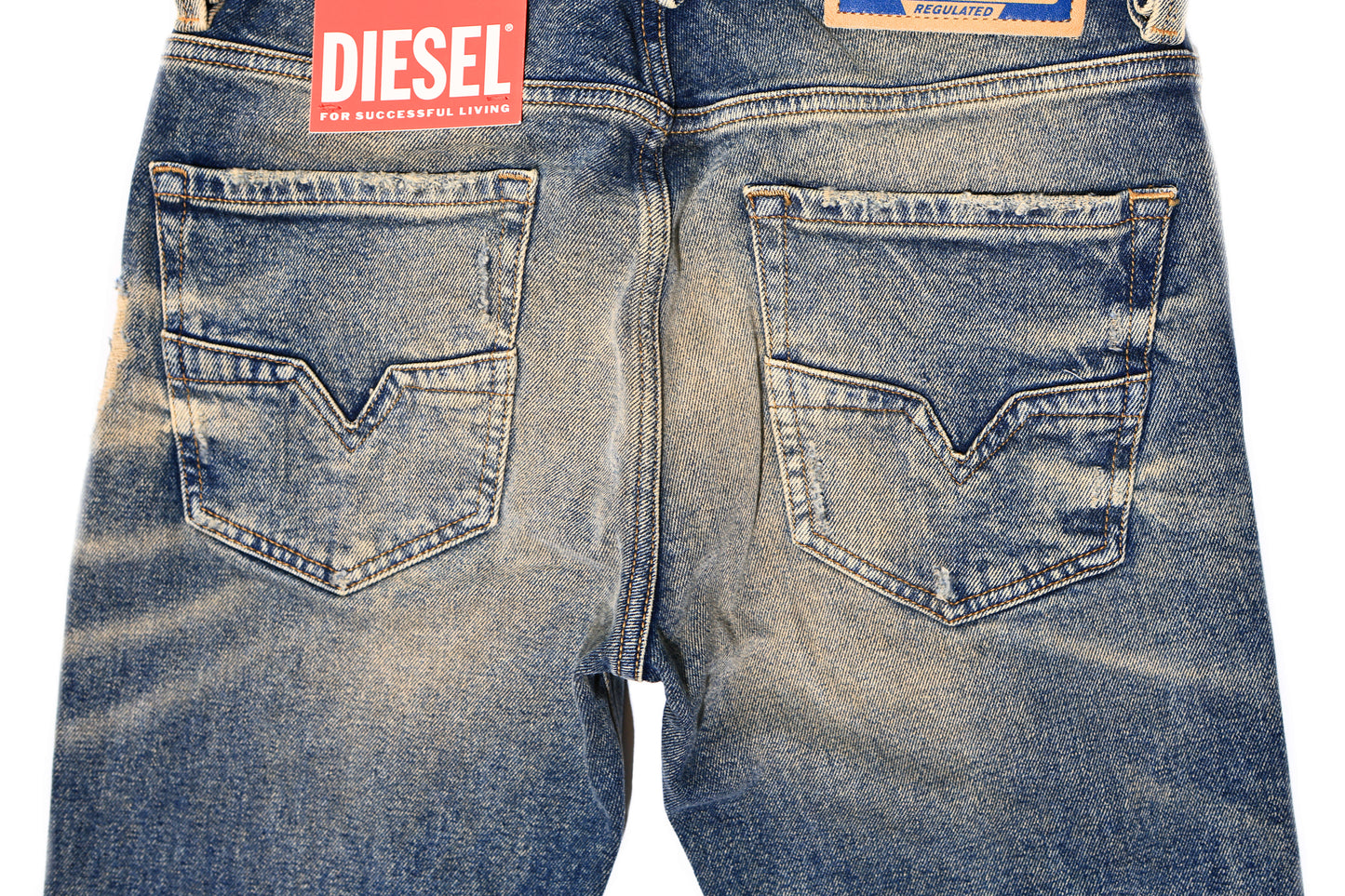 DIESEL LARKEE 09K32