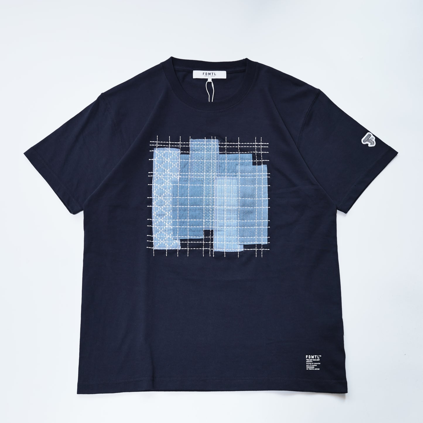 FDMTL FA24/TE23 PATCHWORK TEE NAVY