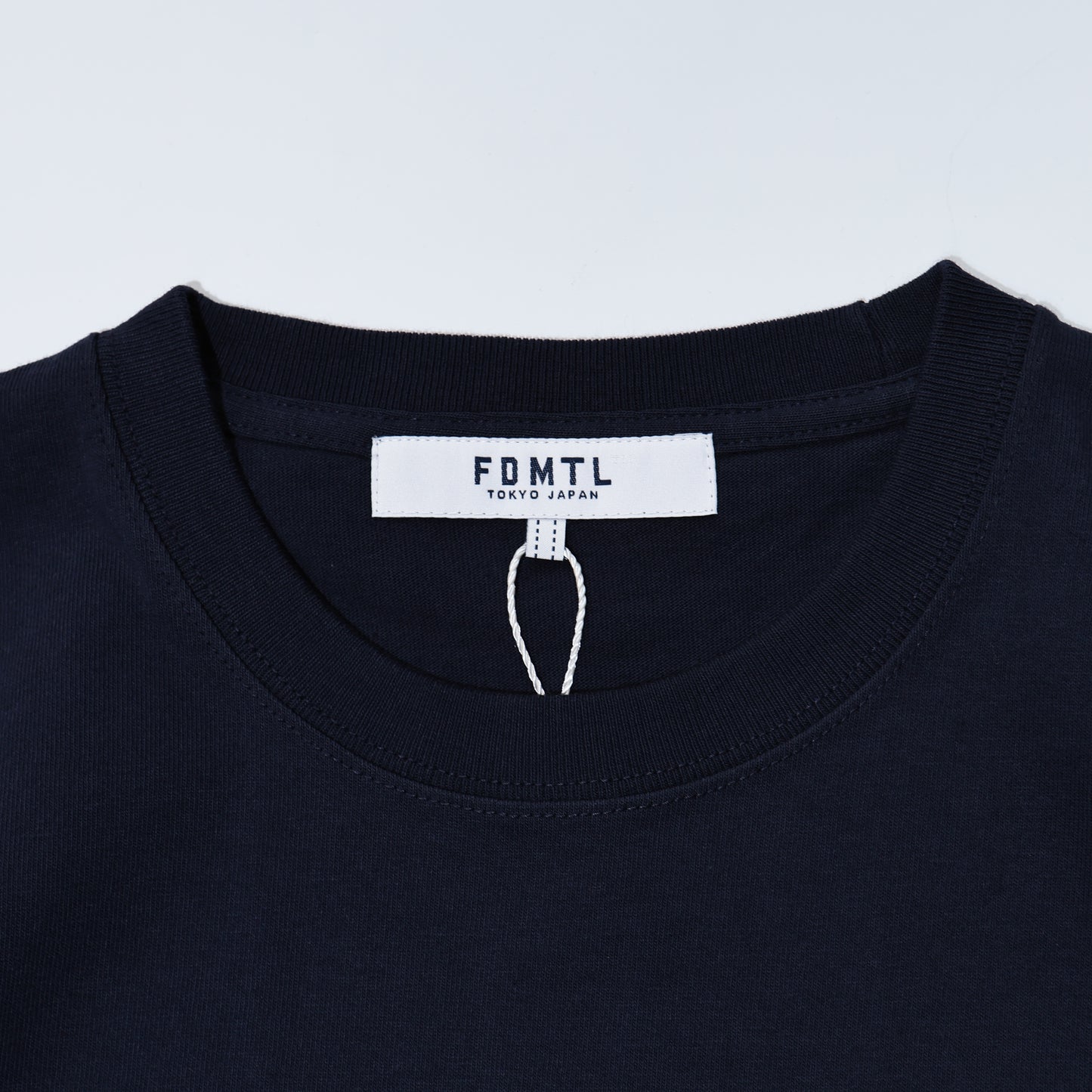 FDMTL FA24/TE33 CIRCLE PATCH TEE NAVY