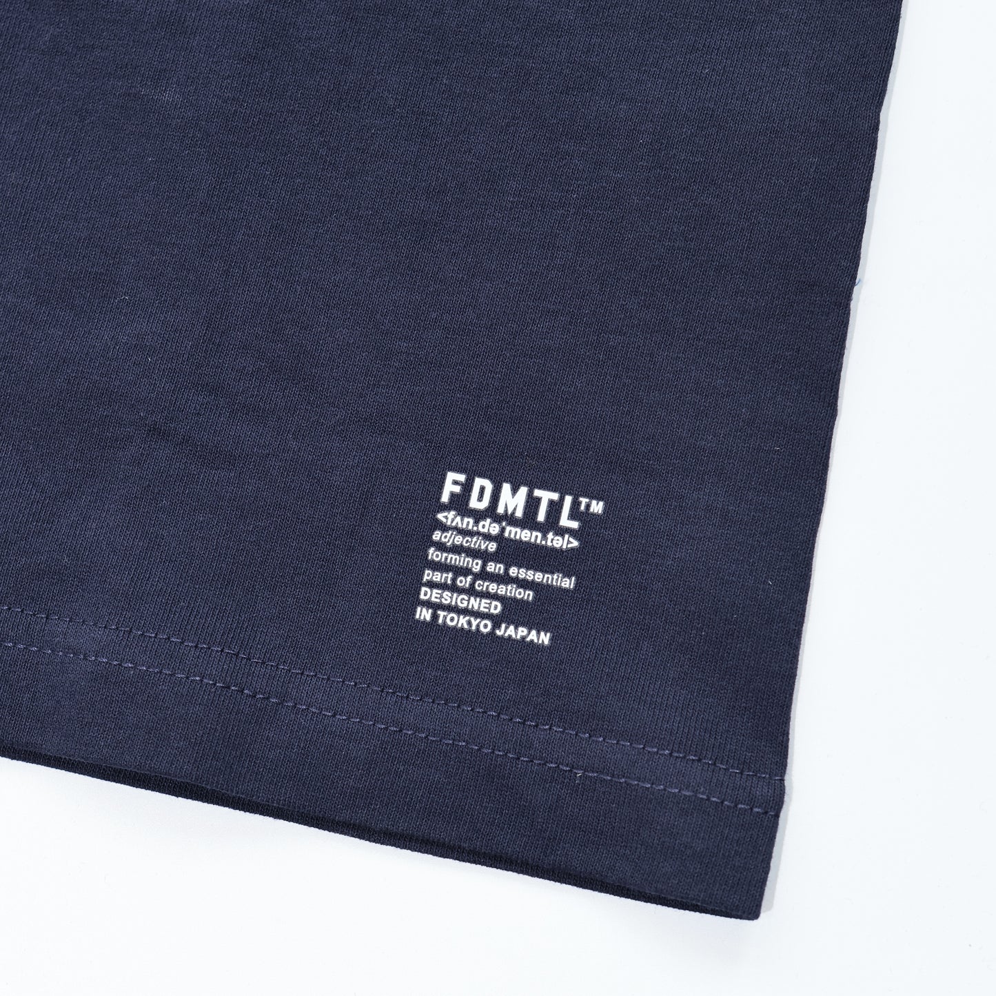 FDMTL FA24/TE33 CIRCLE PATCH TEE NAVY