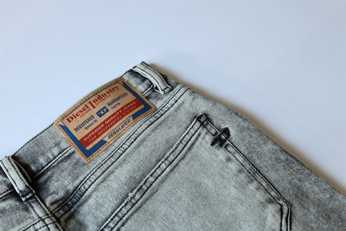 DIESEL 24SS D-STRUKT 09H56