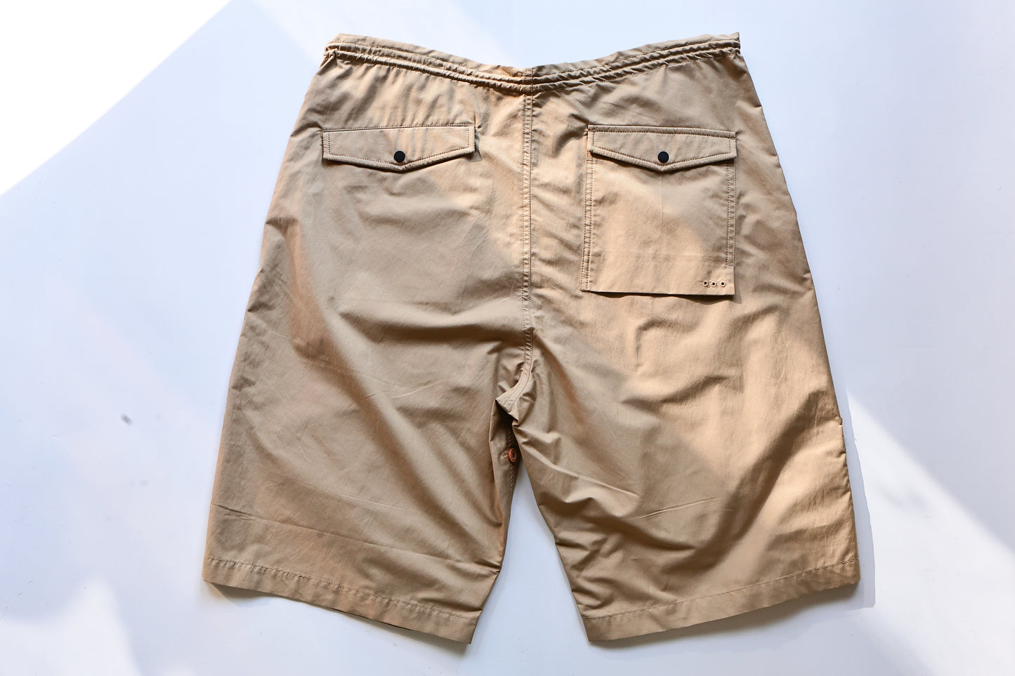 MAHARISHI 4037 ORIGINAL LOOSE SNOSHORTS SAND