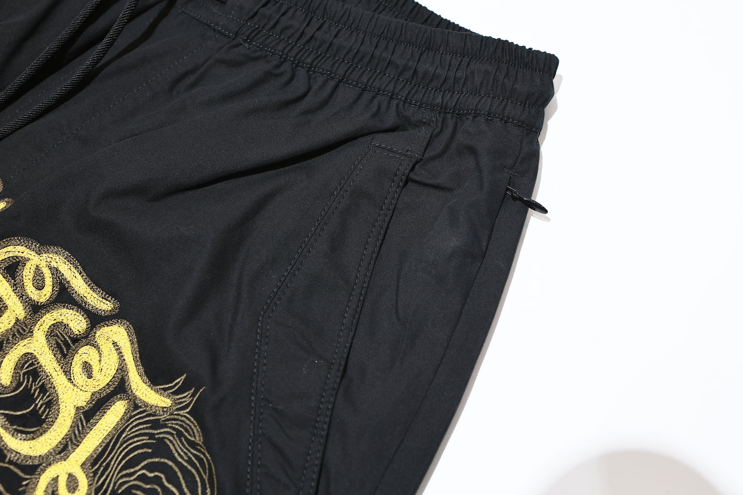 Maharishi 6039 MUAY THAI TIGER DRAGON TRACKSHORTS