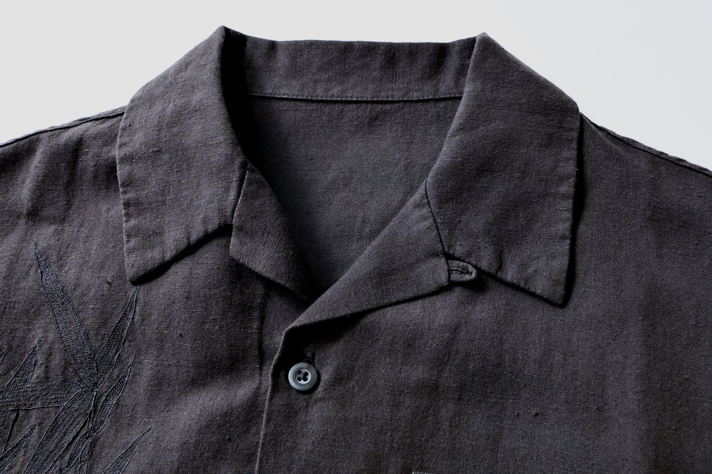 MAHARISHI 5078 DRAGON BAMBOO EMB.HEMP SHIRT BLACK