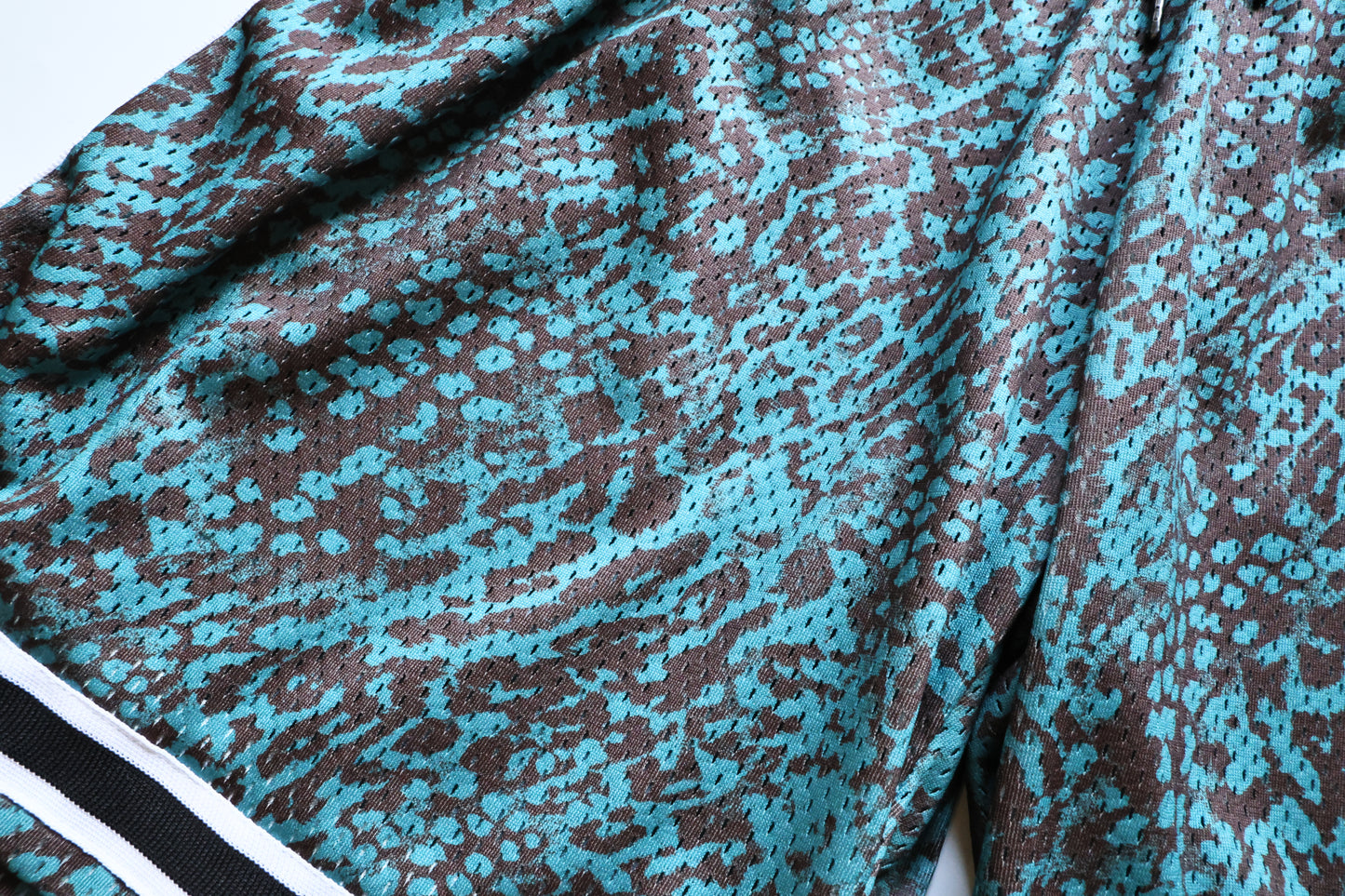 JOHN ELLIOTT EDITION GAME SHORTS TURQUOISE LEOPARD