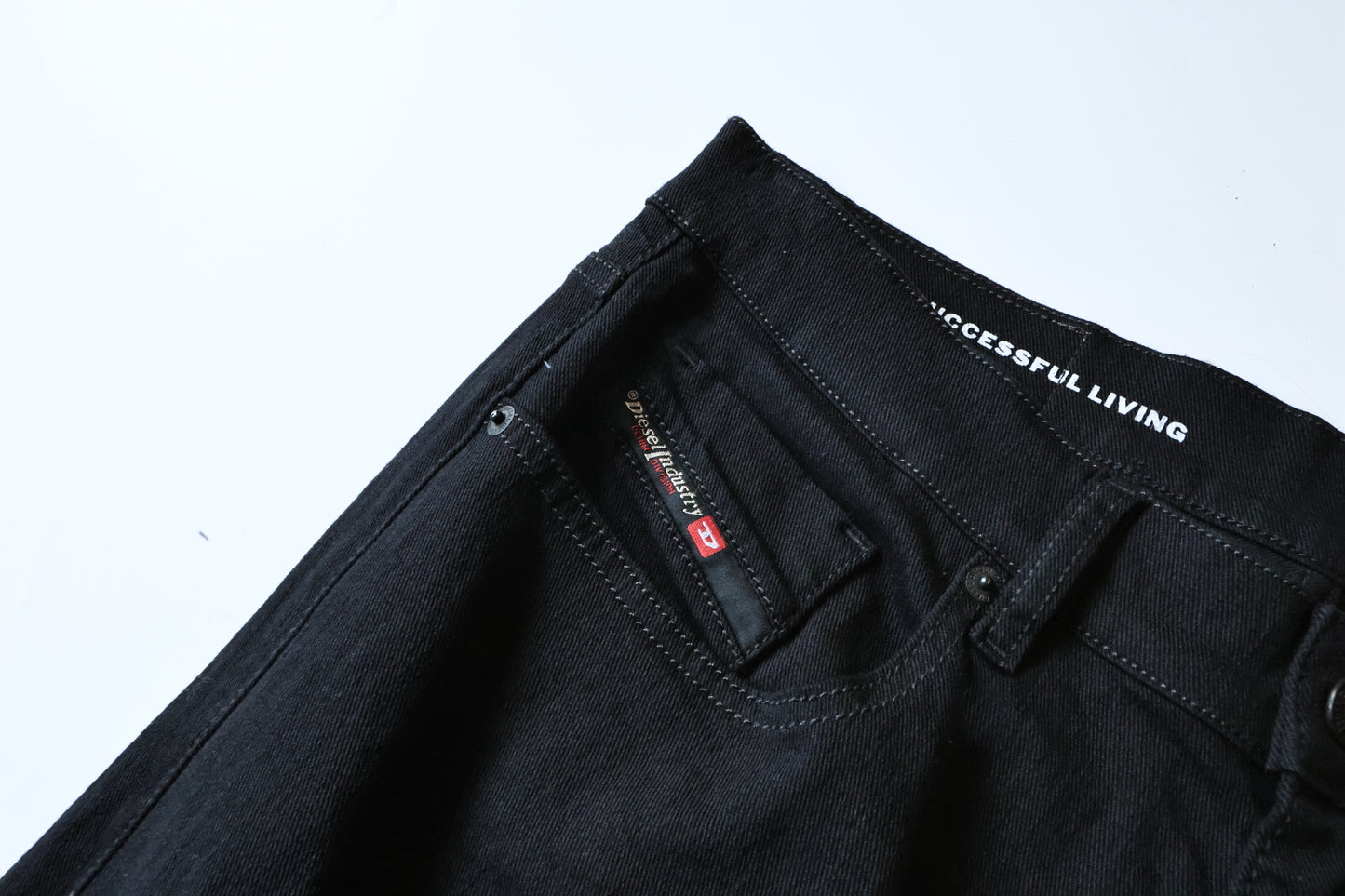 DIESEL 23FW D-STRUKT 069YP