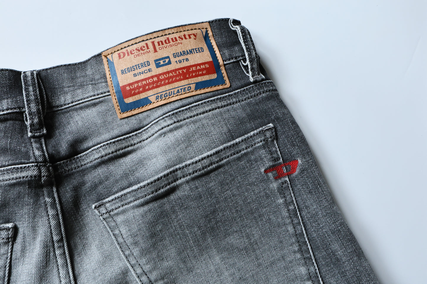 DIESEL 23FW D-STRUKT 09G20
