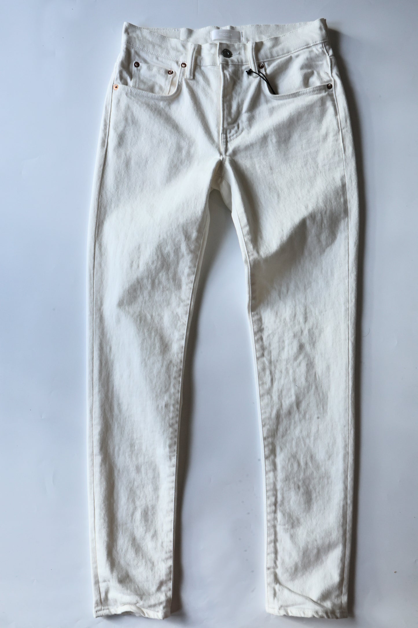 MVM AKRON SKINNY WHT 541GSC12-3010