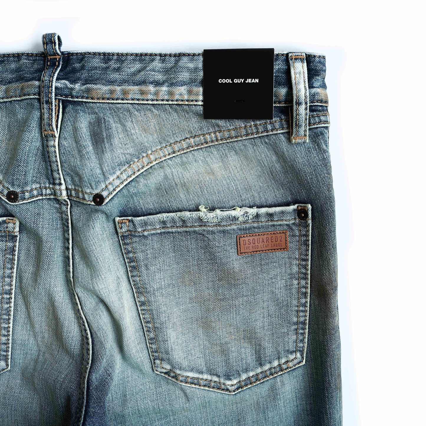DSQUARED2 COOL GUY S74LB1757
