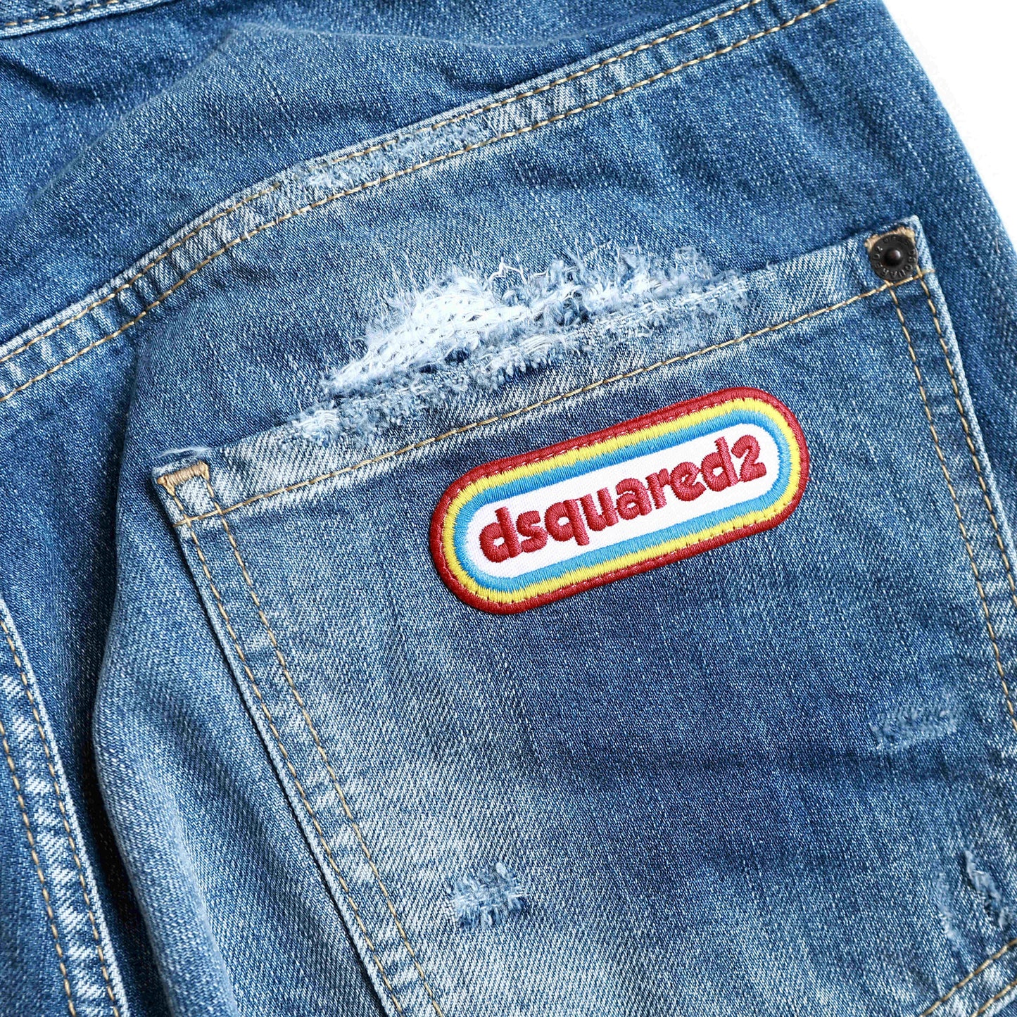 DSQUARED2 COOL GUY S74LB1648