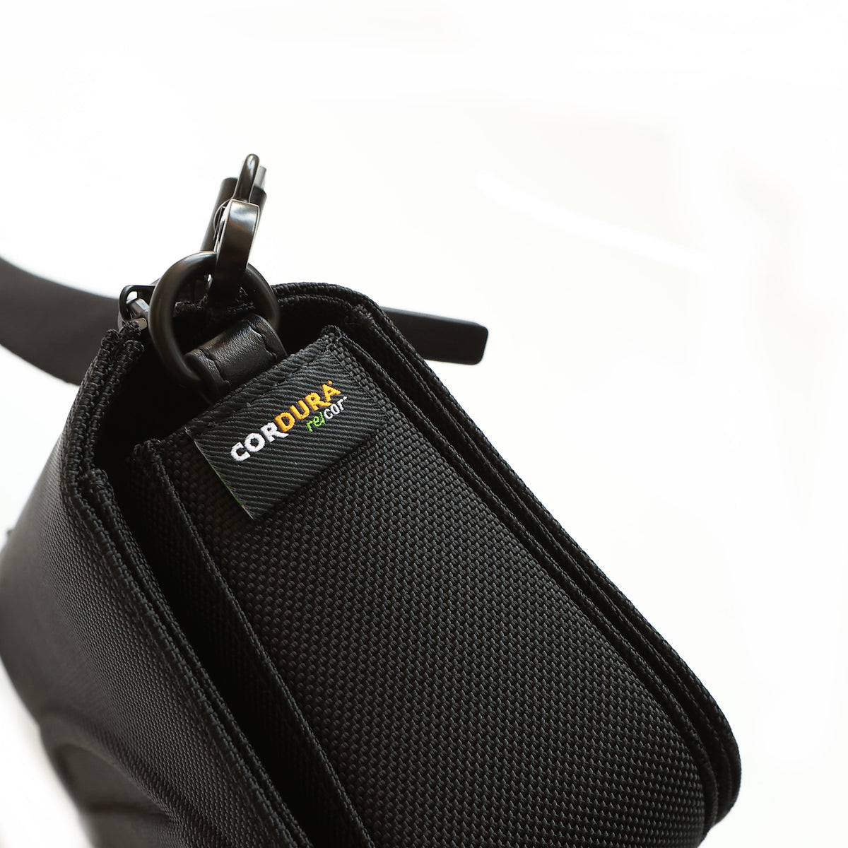 DIESEL 1DR CAMERA BAG