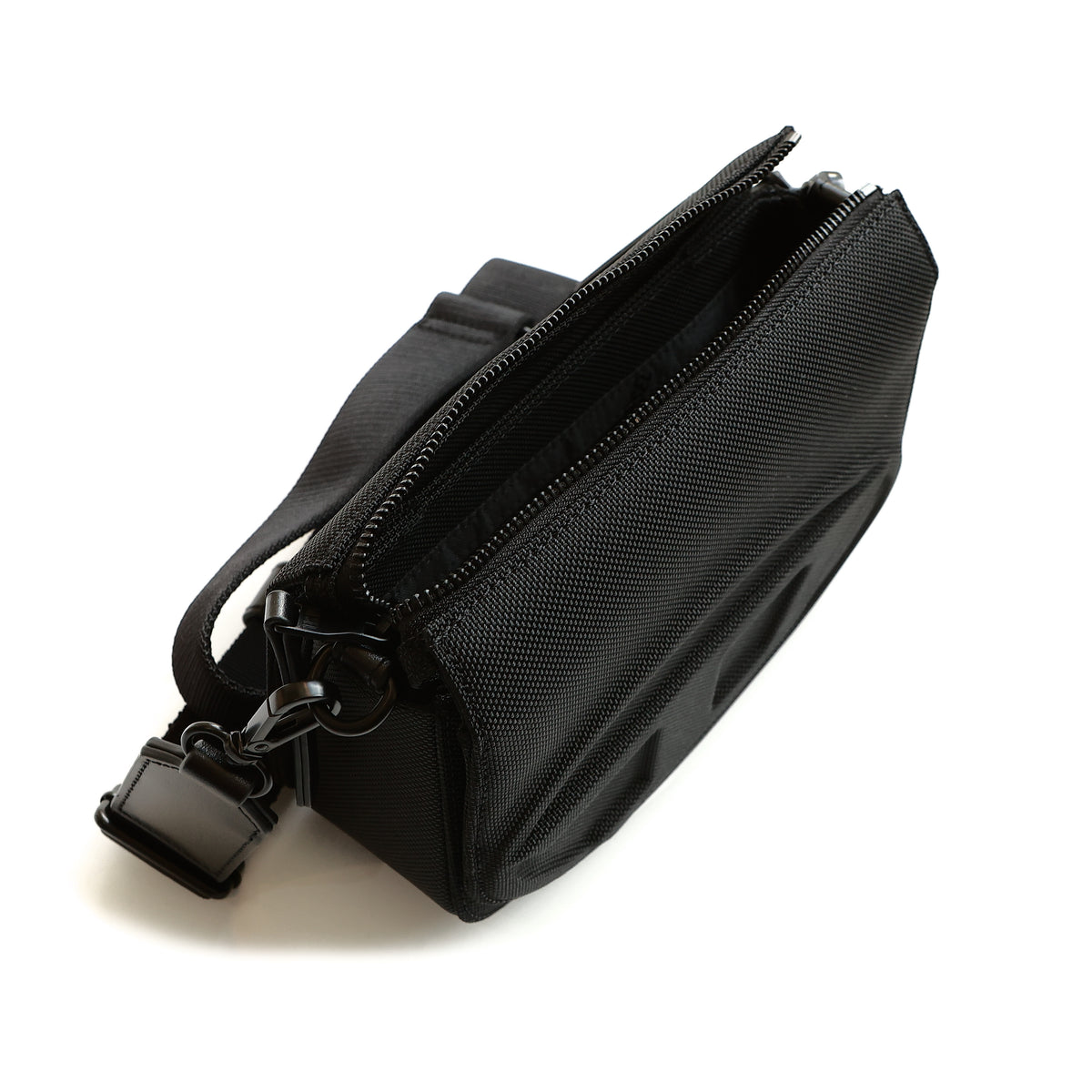 DIESEL 1DR CAMERA BAG