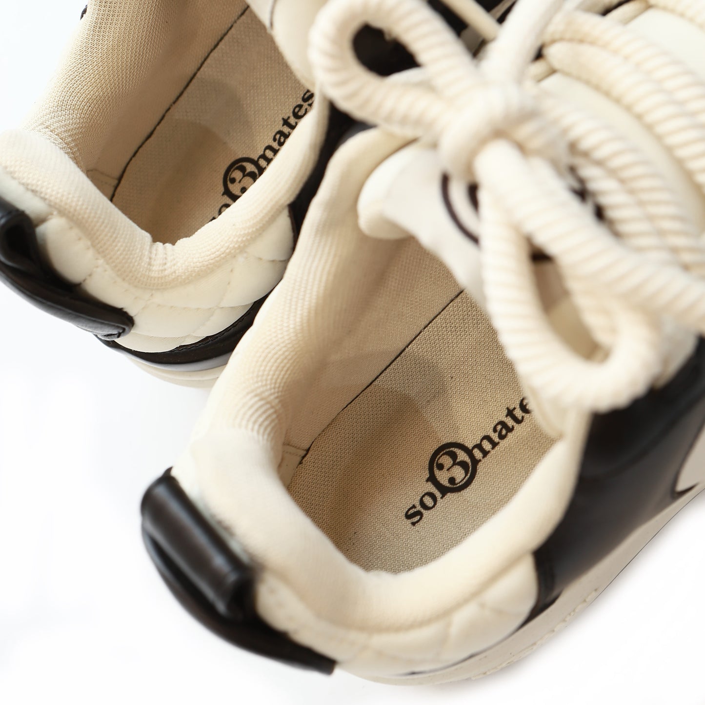 SOL3MATES 320 SNEAKER-BLACK WHITE