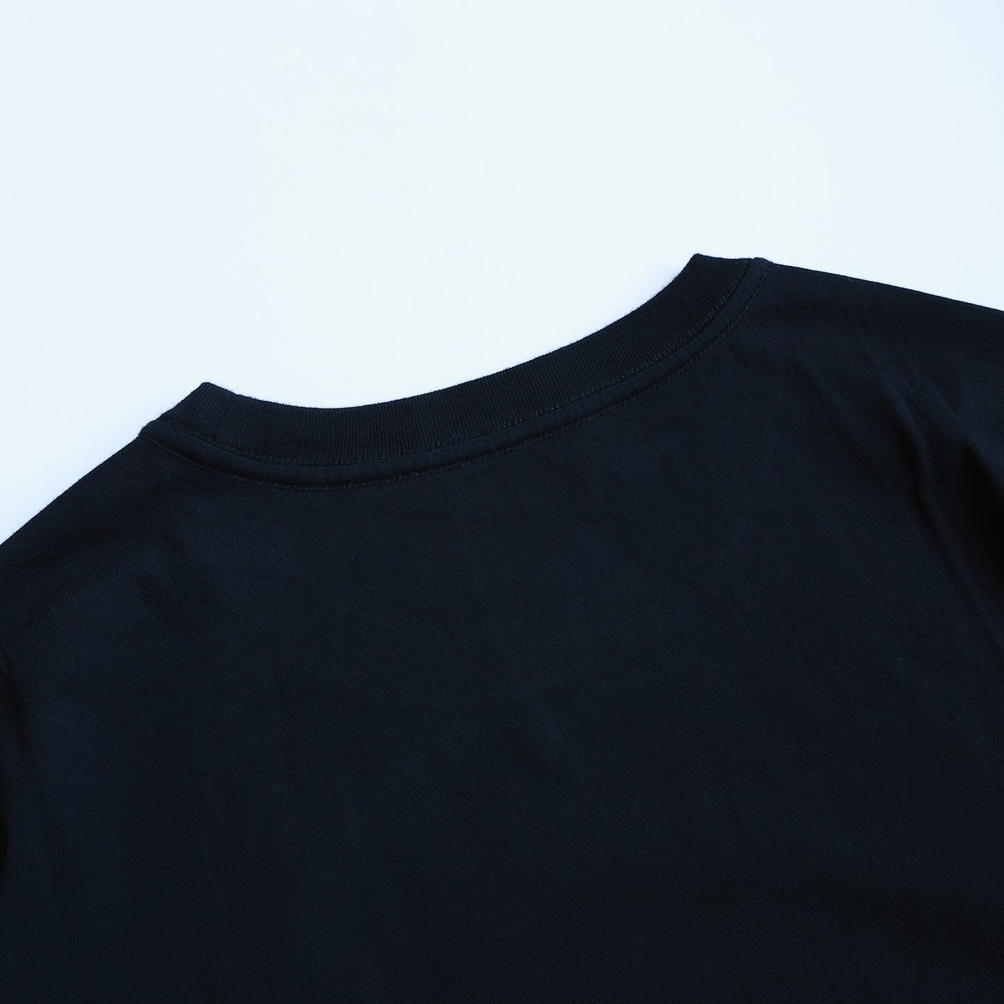 MAHARISHI 2211 ALASKAN POLAR BEAR T-AHURT