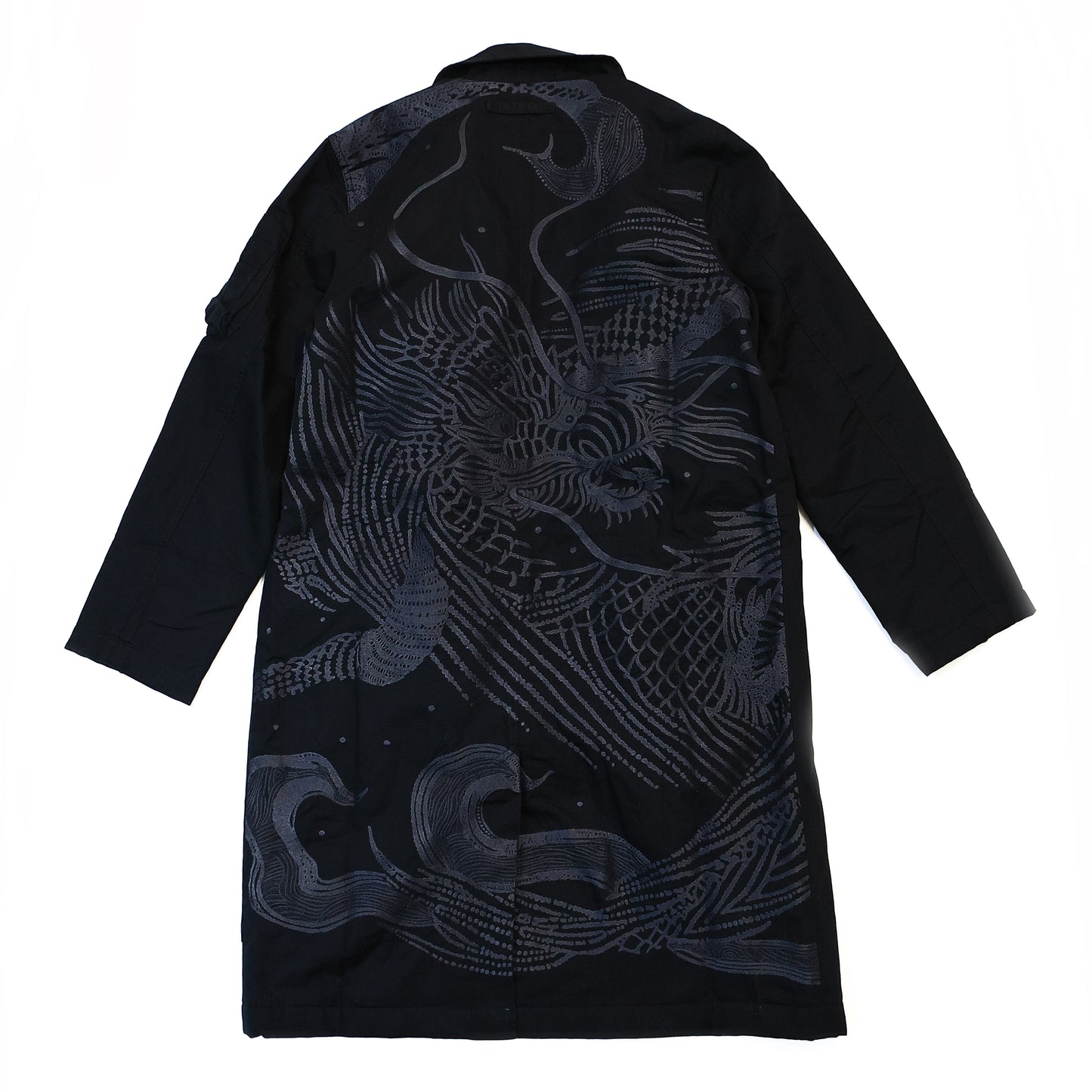 MAHARISHI 2210 LINEAR SNOW DRAGON EMBROIDERED MA MAC COAT