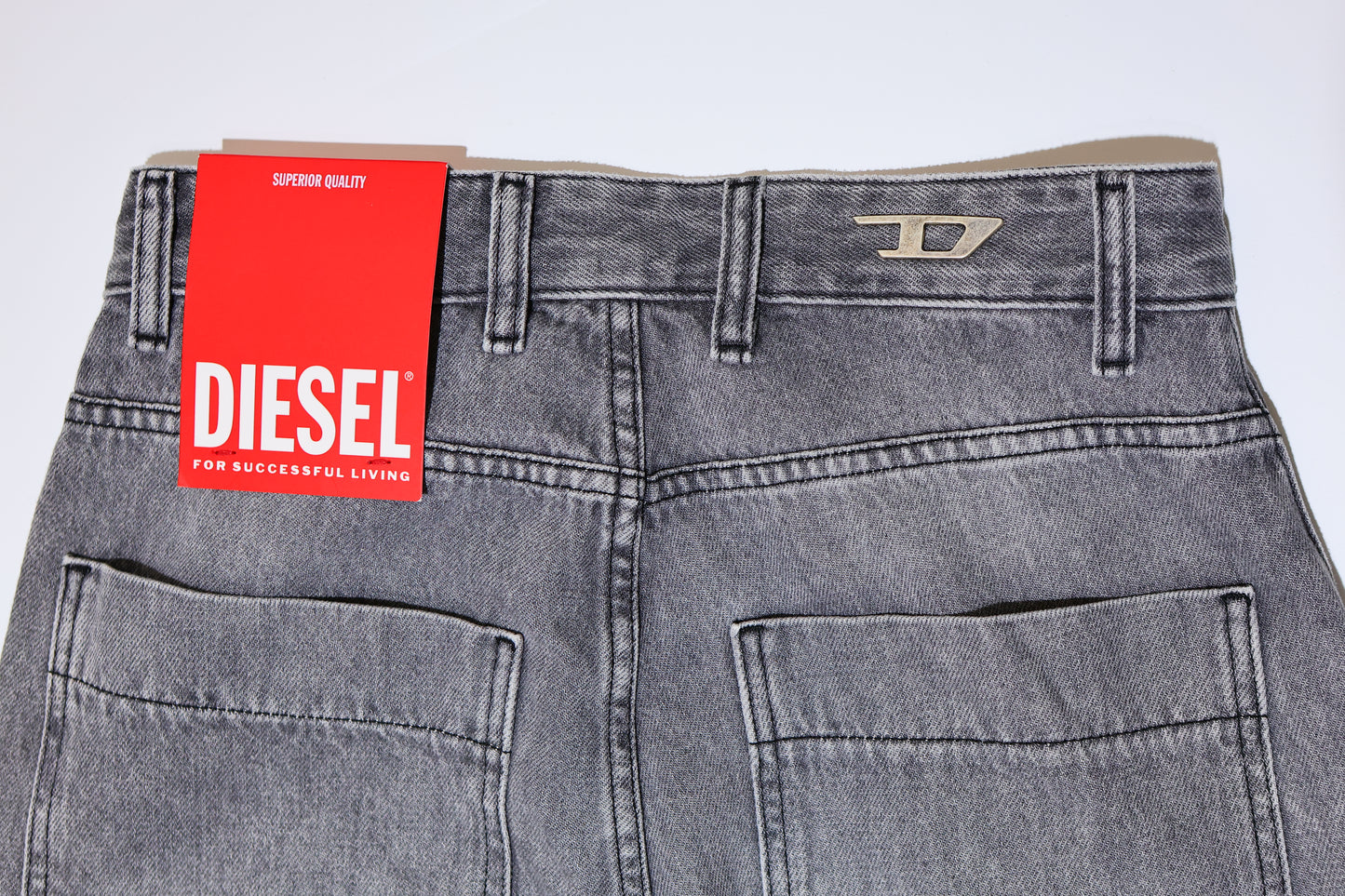 DIESEL D-SIRE-CARGO 0DCBE