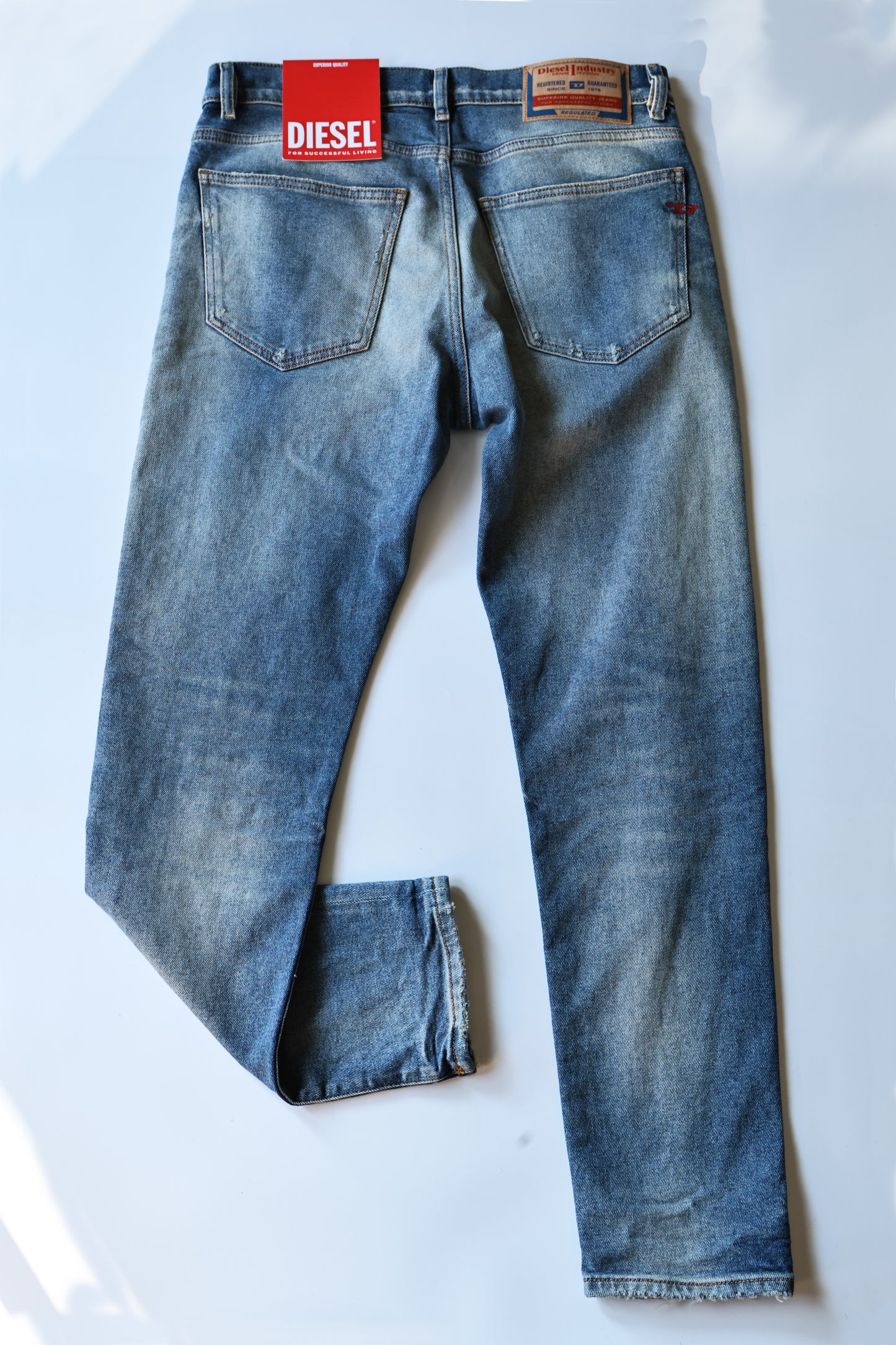 DIESEL 24SS D-STRUKT 09H55