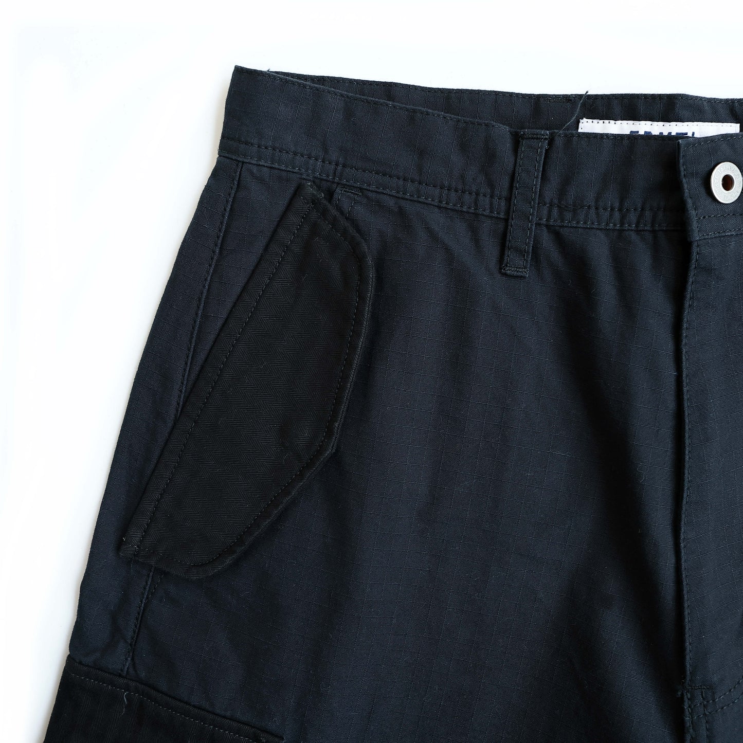 FDMTL FA25/PN34R BK HAKAMA CARGO PANTS