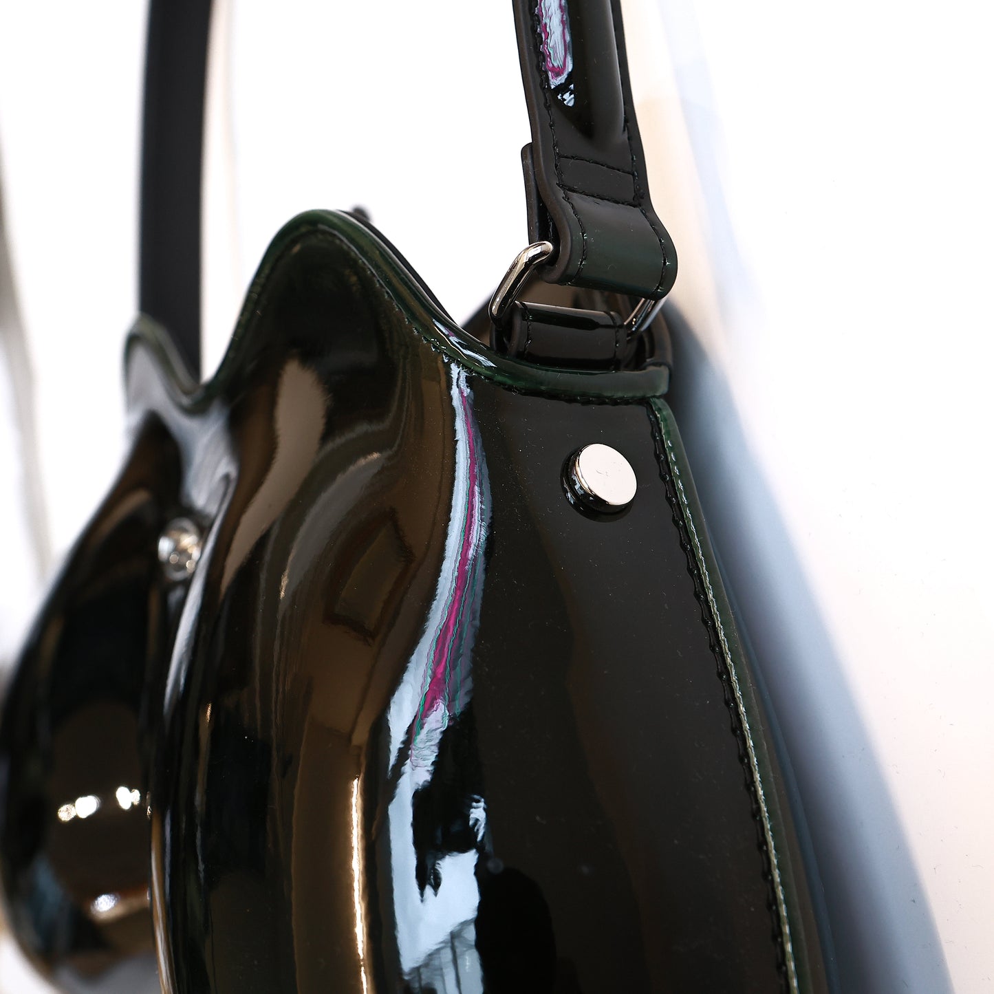 DIESEL SHOULDER BAG H0672