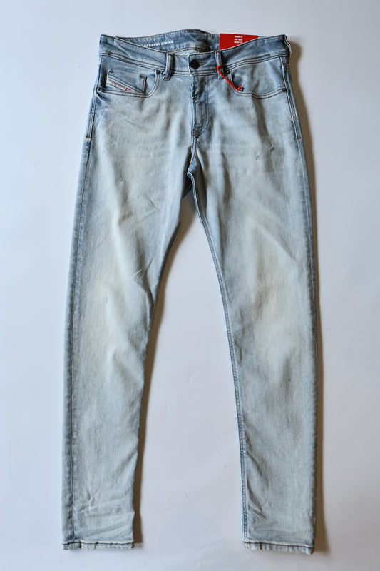 DIESEL 24SS SLEENKER 09H73