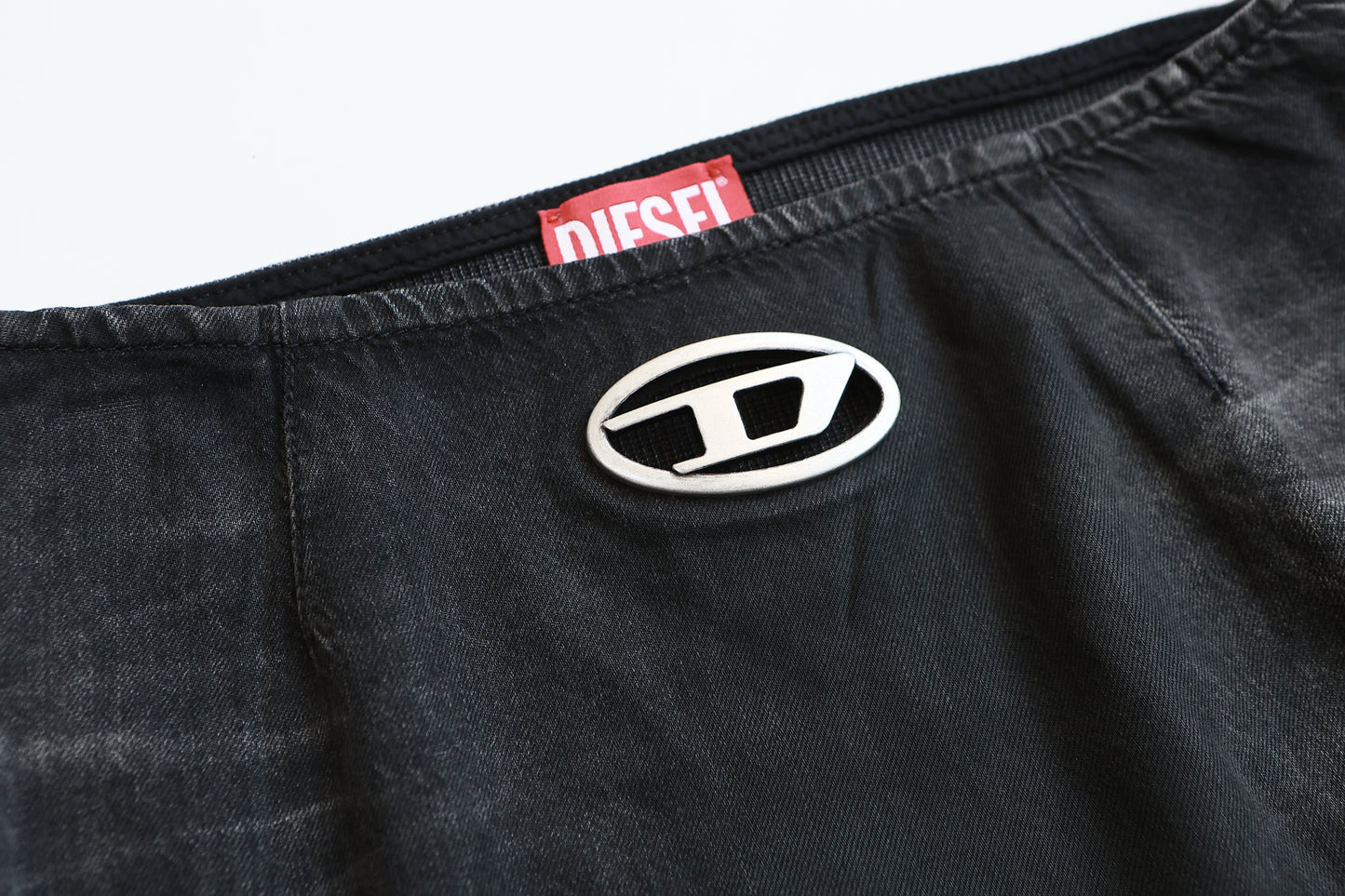 DIESEL DE-VANY-S GONNA